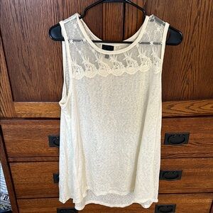 Wallpapher lace top blouse, cotton/polyester blend, very lovely, sheer